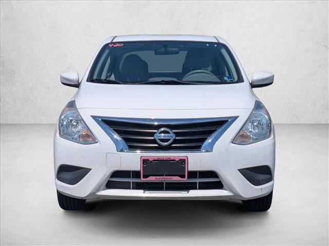 2016 Nissan Versa SV