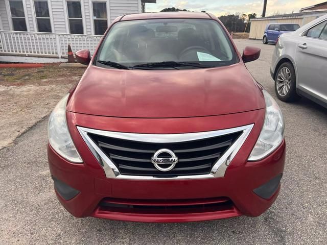 2016 Nissan Versa SV