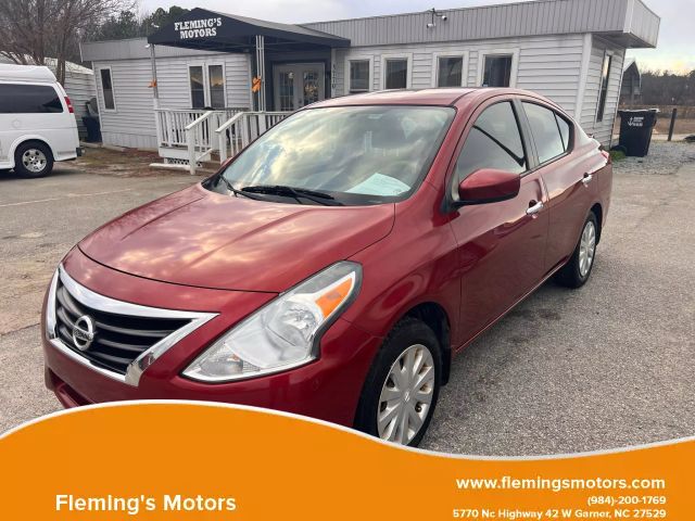 2016 Nissan Versa SV