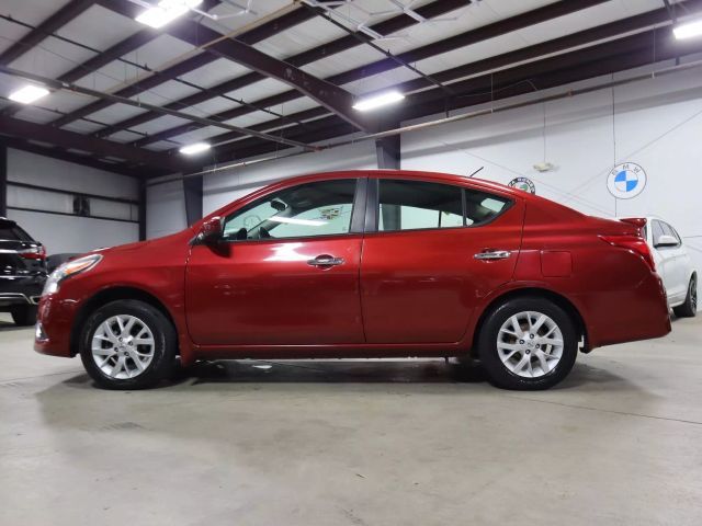 2016 Nissan Versa SV