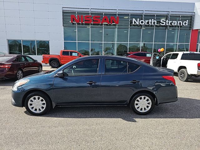 2016 Nissan Versa S Plus