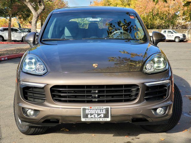 2016 Porsche Cayenne Base