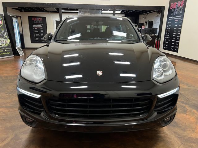 2016 Porsche Cayenne Base