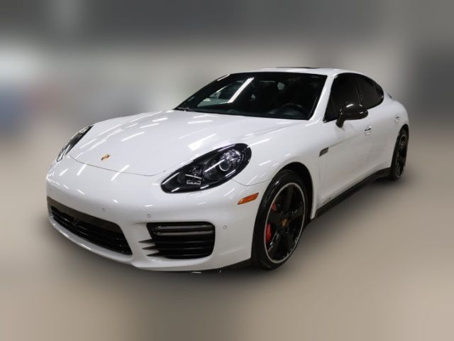 2016 Porsche Panamera GTS