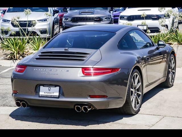 2016 Porsche 911 Carrera