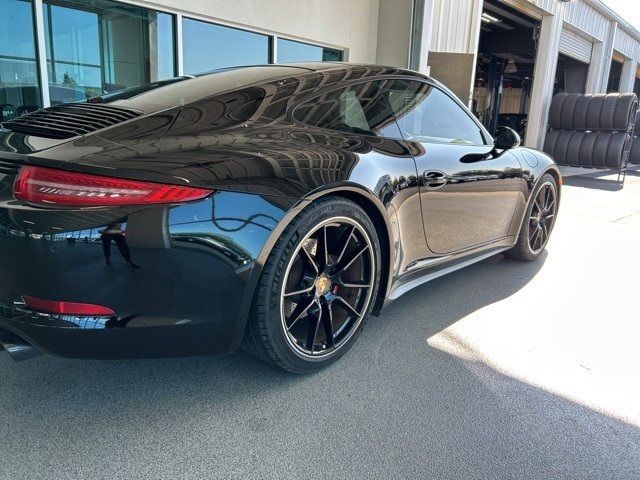 2016 Porsche 911 Carrera GTS