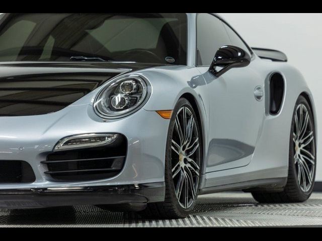 2016 Porsche 911 Turbo