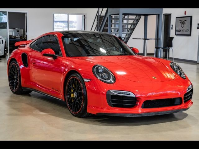 2016 Porsche 911 Turbo S