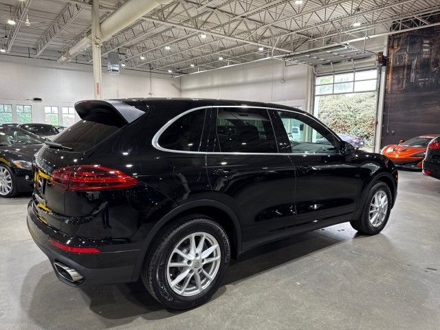 2016 Porsche Cayenne Base
