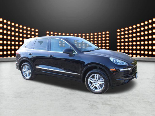 2016 Porsche Cayenne Base