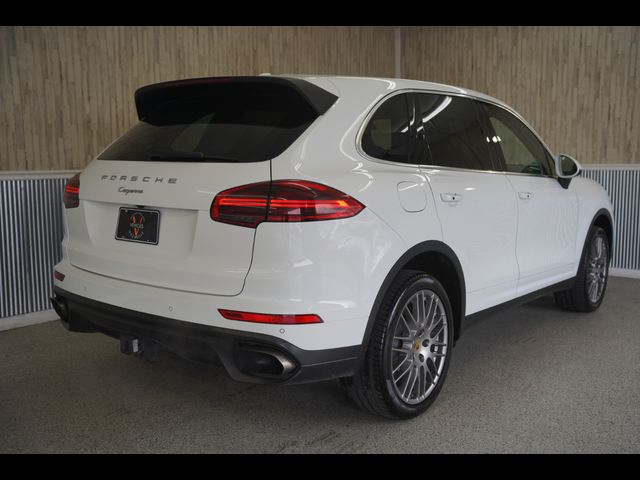 2016 Porsche Cayenne Base