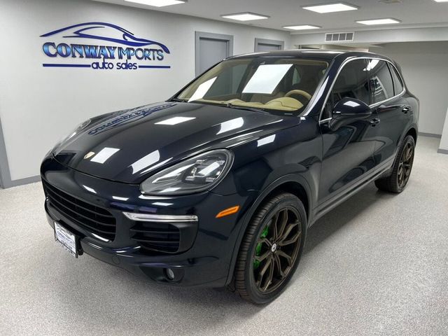 2016 Porsche Cayenne Base