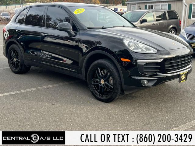 2016 Porsche Cayenne Base