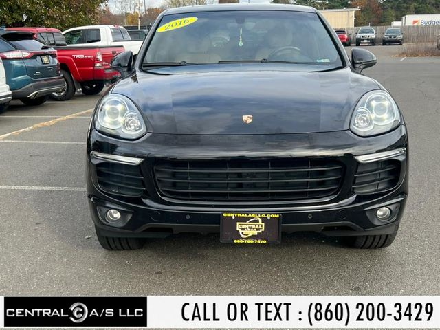 2016 Porsche Cayenne Base