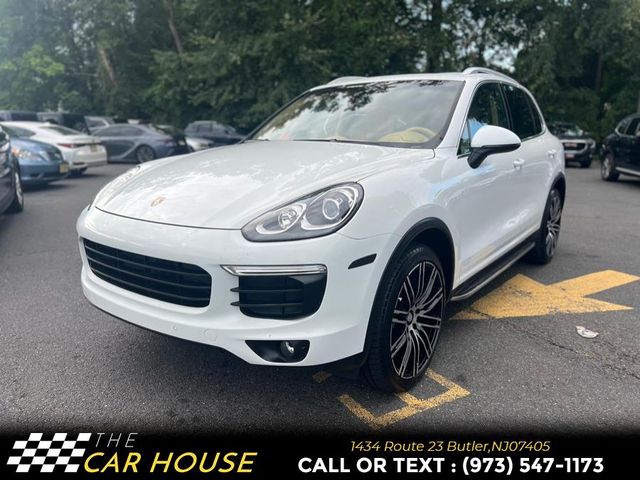 2016 Porsche Cayenne Base