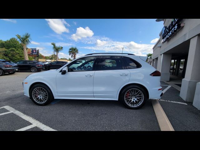 2016 Porsche Cayenne GTS