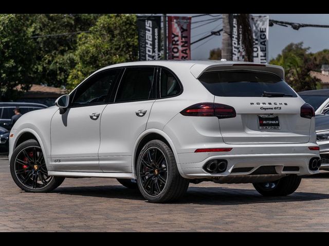 2016 Porsche Cayenne GTS