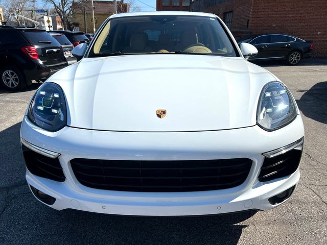 2016 Porsche Cayenne S