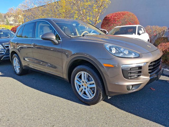 2016 Porsche Cayenne Base