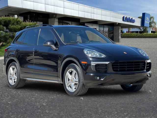 2016 Porsche Cayenne Base