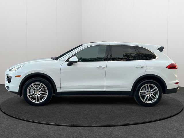 2016 Porsche Cayenne Base