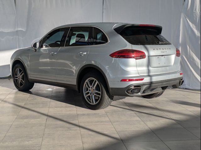 2016 Porsche Cayenne Base