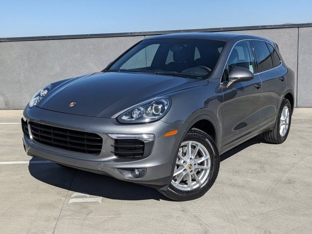 2016 Porsche Cayenne Base