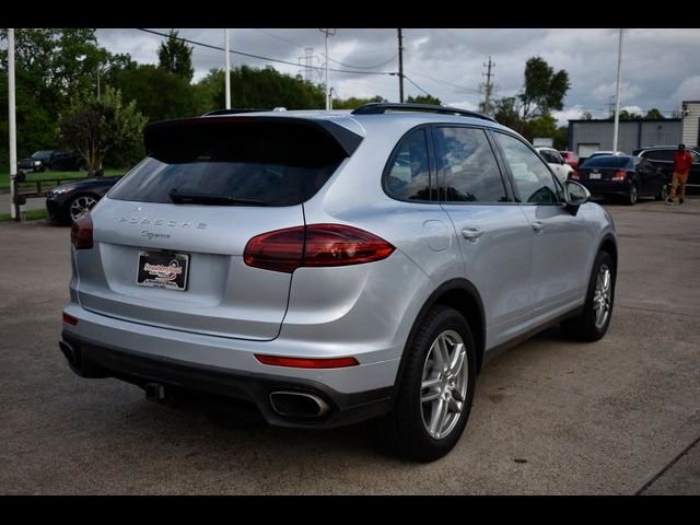 2016 Porsche Cayenne Base