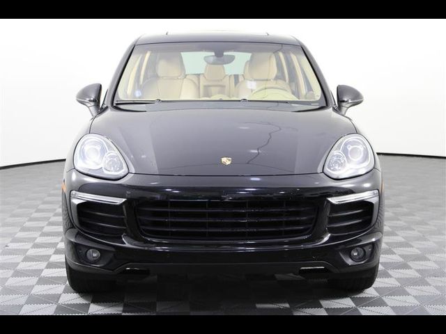 2016 Porsche Cayenne Base