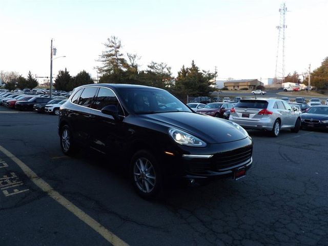 2016 Porsche Cayenne Base