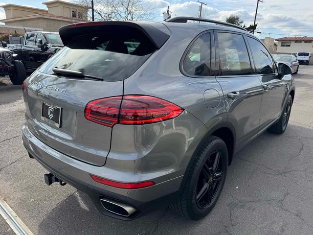 2016 Porsche Cayenne Base