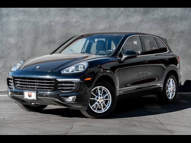 2016 Porsche Cayenne Base