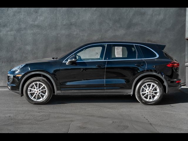 2016 Porsche Cayenne Base