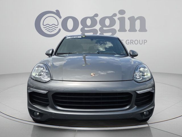 2016 Porsche Cayenne Base