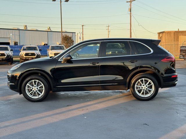 2016 Porsche Cayenne Base