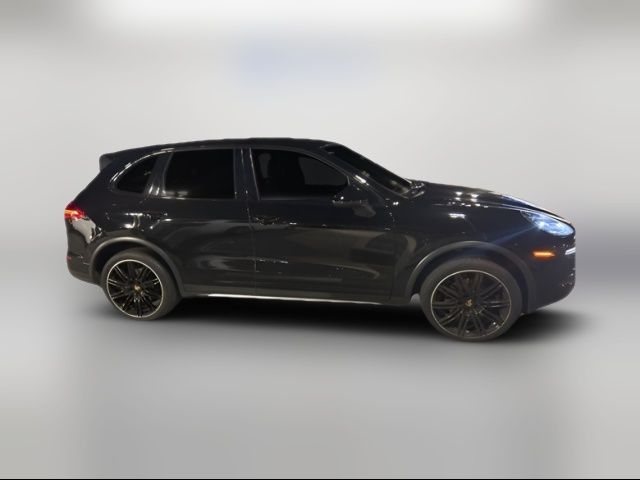 2016 Porsche Cayenne Base