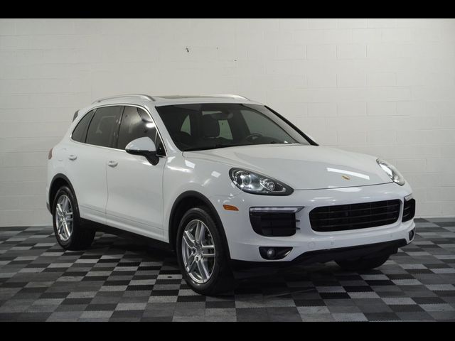 2016 Porsche Cayenne Base