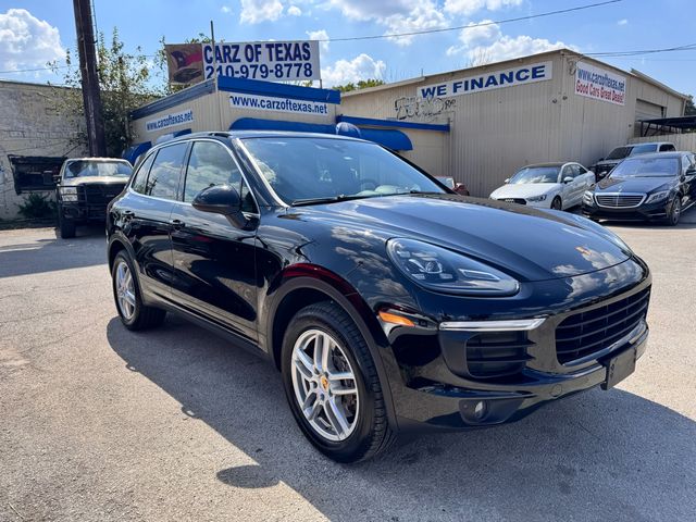 2016 Porsche Cayenne Base