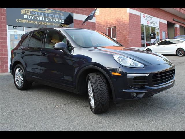 2016 Porsche Cayenne Base