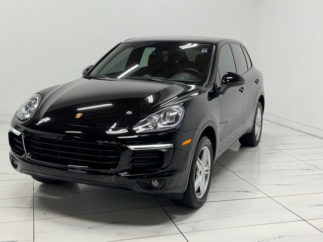 2016 Porsche Cayenne Base