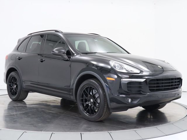 2016 Porsche Cayenne Base