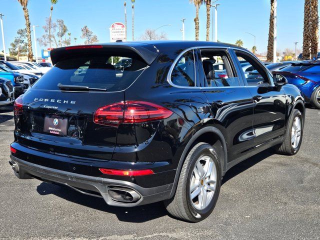 2016 Porsche Cayenne Base