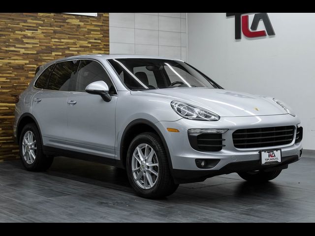 2016 Porsche Cayenne Base