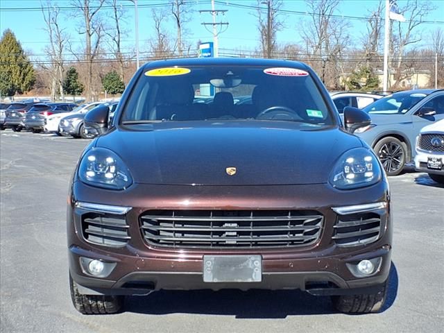 2016 Porsche Cayenne Base