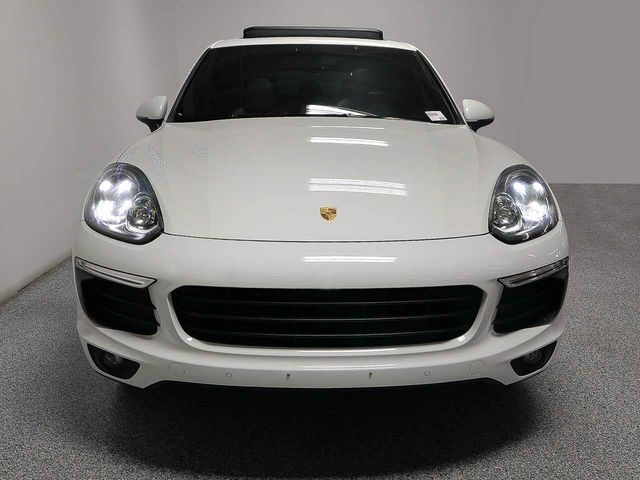 2016 Porsche Cayenne Base