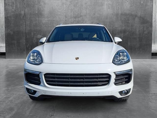 2016 Porsche Cayenne Base