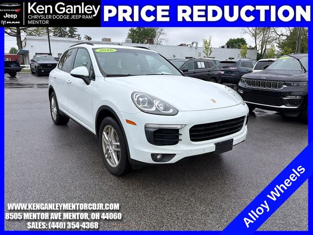2016 Porsche Cayenne Base