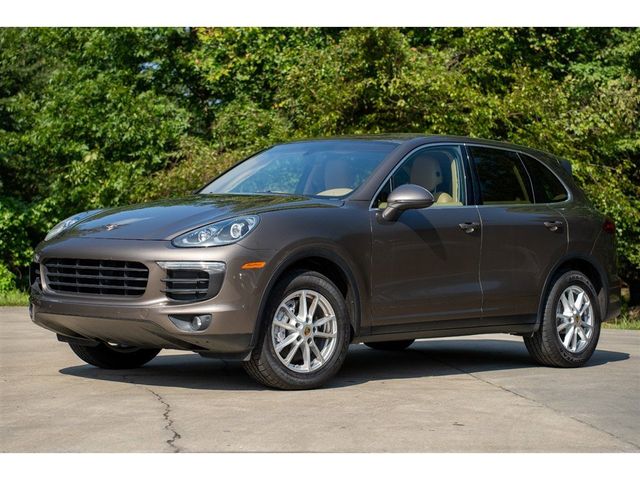 2016 Porsche Cayenne Base