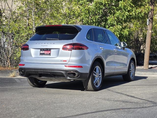 2016 Porsche Cayenne Base