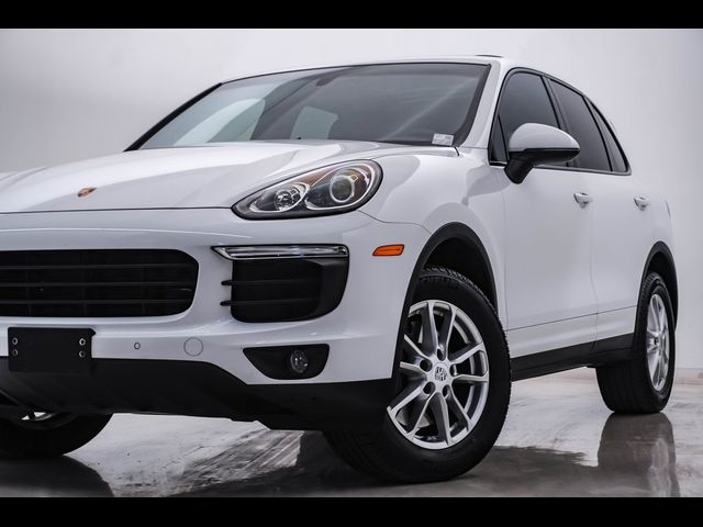 2016 Porsche Cayenne Base